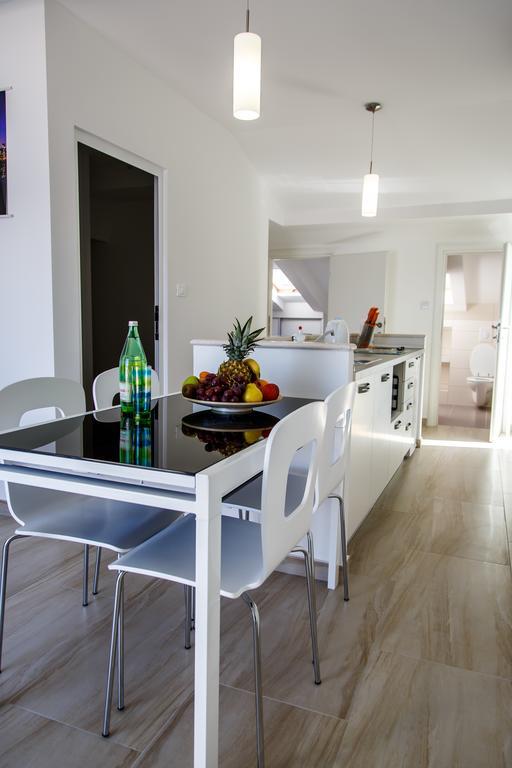 Nemira Sunny Apartments Omiš Δωμάτιο φωτογραφία