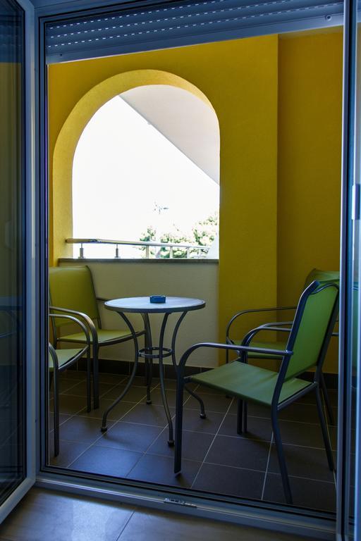 Nemira Sunny Apartments Omiš Δωμάτιο φωτογραφία